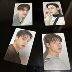 ATEEZ ウヨン トレカ 4枚セットのサムネイル