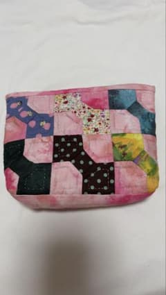 ハンドメイド パッチワーク ポーチ 一点物♡のサムネイル