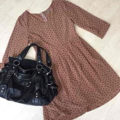 フリーズマート♡美品♡秋冬色♡ドットワンピースのサムネイル