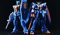 kith✖︎ガンダム　フィギアのサムネイル