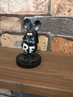 ラットフィンク置物　黒のサムネイル