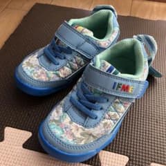 専用。タグ付き☆IFMEスニーカーのサムネイル