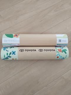 TOYOTA　2026年カレンダー 　2冊セットのサムネイル