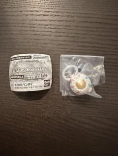 プリキュアオールスターズ　変身めじるしアクセサリー　スイーツパクトのサムネイル