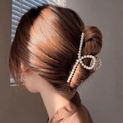 【大人気】♥︎︎バンズクリップ・ヘアクリップ♥︎︎エレガント.パール 韓国のサムネイル