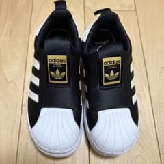 adidas キッズ スニーカー スリッポン ブラック 17.5cmのサムネイル