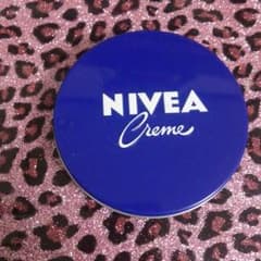 NIVEAスキンケアクリームのサムネイル