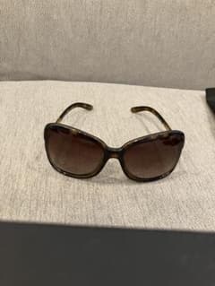 値下げ❣️PRADA ブラウン サングラス ケース付き 大きめ 夏前に値下げ出品中☆Prada サングラス茶系・ゴールド保管ケースあり