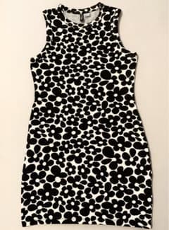 H&M 花柄ニットワンピース♡のサムネイル