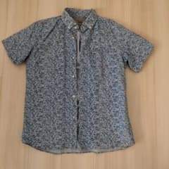 半袖シャツになります。のサムネイル