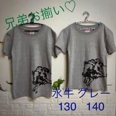 手描きTシャツのサムネイル