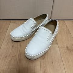 Christian Louboutin スタッズ スリッポン ホワイトのサムネイル