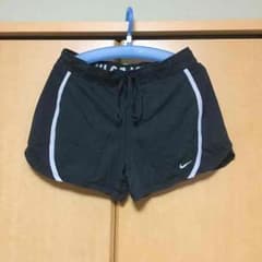 NIKE パンツのサムネイル