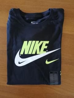 【新品タグ付】ナイキ　NIKE　Tシャツ　ボルトカラー　スポーツウェア　 Mのサムネイル
