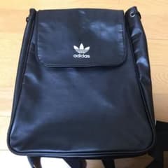 adidas アディダス リュックのサムネイル
