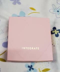 ケース付き すっぴんメイカー パウダーのサムネイル