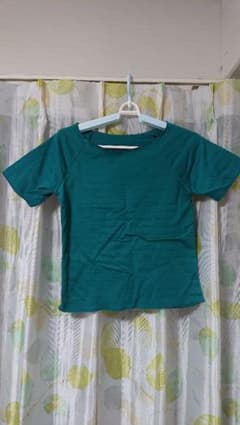 Tシャツ カットソー トップス 新品タグ付きのサムネイル