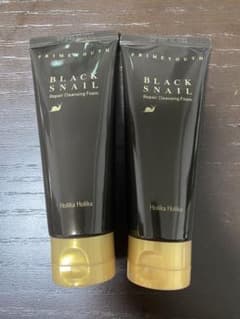 【新品】 Holika Holika ブラックスネイルリペアクレンジングフォームのサムネイル