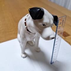 ビクターの置物のサムネイル