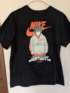 ★美品！Nike グラフィックプリント Tシャツ L ブラックのサムネイル