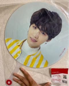 카나민윤기 様専用BTS うちわ LYSのサムネイル