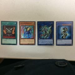 遊戯王 混沌の戦士 カオスソルジャーのサムネイル