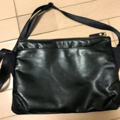 ぺガーズ サコッシュのサムネイル