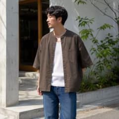 極美品 無印良品 男女兼用 ノーカラーシャツ ブラウン L オーバーサイズ 半袖のサムネイル