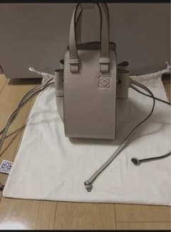 ロエベ ハンモック ミニのサムネイル
