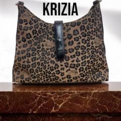 【値下げ】クリツィア ショルダーバッグ　ハンドバッグ ヒョウ柄　レオパード