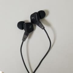 SENNHEISERイヤホン IE8のサムネイル