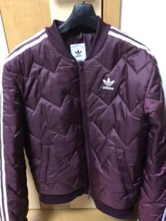 adidas アディダスのサムネイル