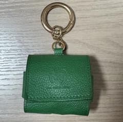 Mrs. GREEN APPLE (AirPodsケース）イヤホンケースのサムネイル