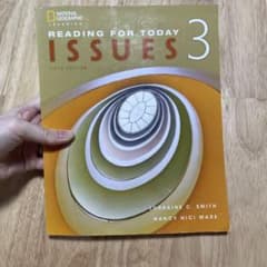 Reading for Today Issues 3 英語 教科書のサムネイル