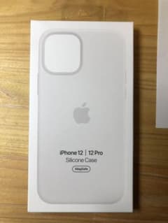 iPhone12/12pro シリコンケースのサムネイル