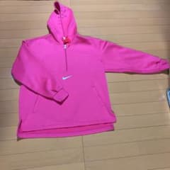 NIKEプルオーバーパーカーのサムネイル