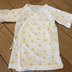 ミキハウス　短肌着　コンビ肌着　ひよこ柄のサムネイル