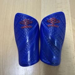 サッカー　シンガード　脛当てのサムネイル
