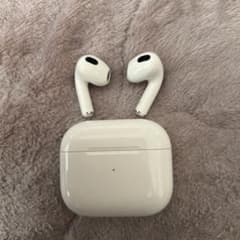 AirPods第三世代　中古のサムネイル