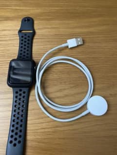 Apple Watch series3 nike 42mmのサムネイル