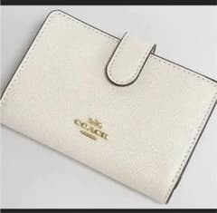 COACH コーチ 二つ折り財布のサムネイル