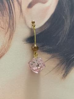 ハンドメイド レジンピアスのサムネイル