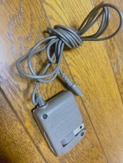(純正)DSライト充電器のサムネイル