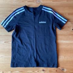 adidas アディダス Tシャツ　130のサムネイル