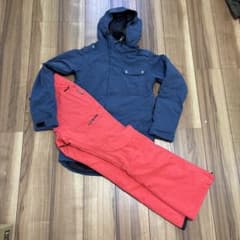 値下げ　アルマダ ARMADA ウェアセット　レディース　XSサイズ 最終値下げ アルマダ ARMADA ウェアセット レディース XSサイズ - メルカリ