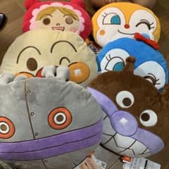 アンパンマン 顔型クッション 6種セットのサムネイル