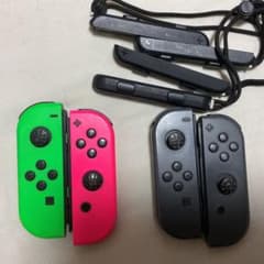 Nintendo Switch ジョイコン ジャンク品　コントローラー4個セットのサムネイル
