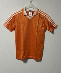 adidas サッカーシャツ オレンジ 襟付き　サイズ160のサムネイル