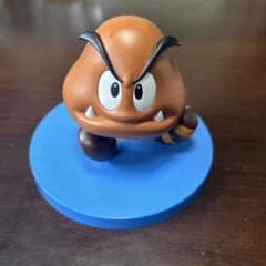スーパーマリオ3Dランド コレクションフィギュア クリボー - メルカリ