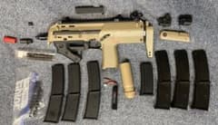 東京マルイ MP7 A1 TAN 電動ガン バレル延長 付属品多数 美品 東京マルイ MP7 A1 TAN 電動ガン バレル延長 付属品多数 美品 - メルカリ